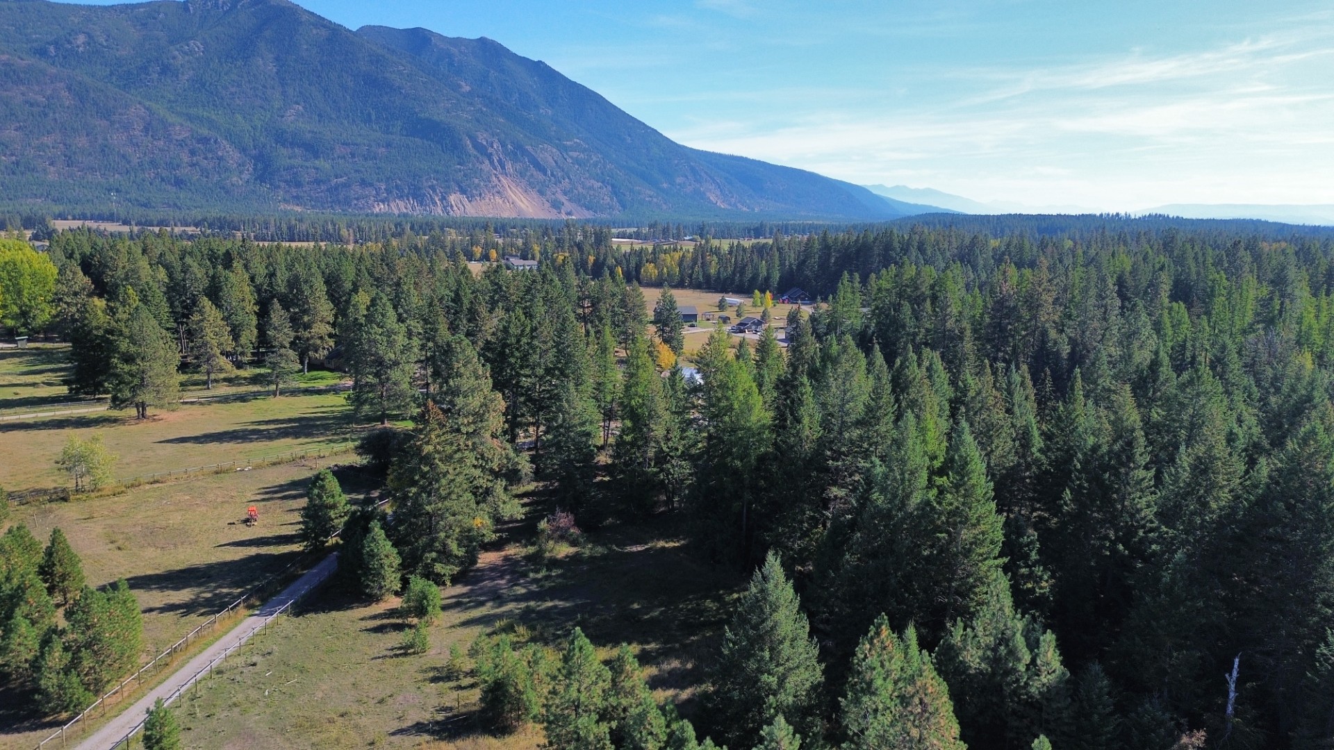 183 Middle View Trail S