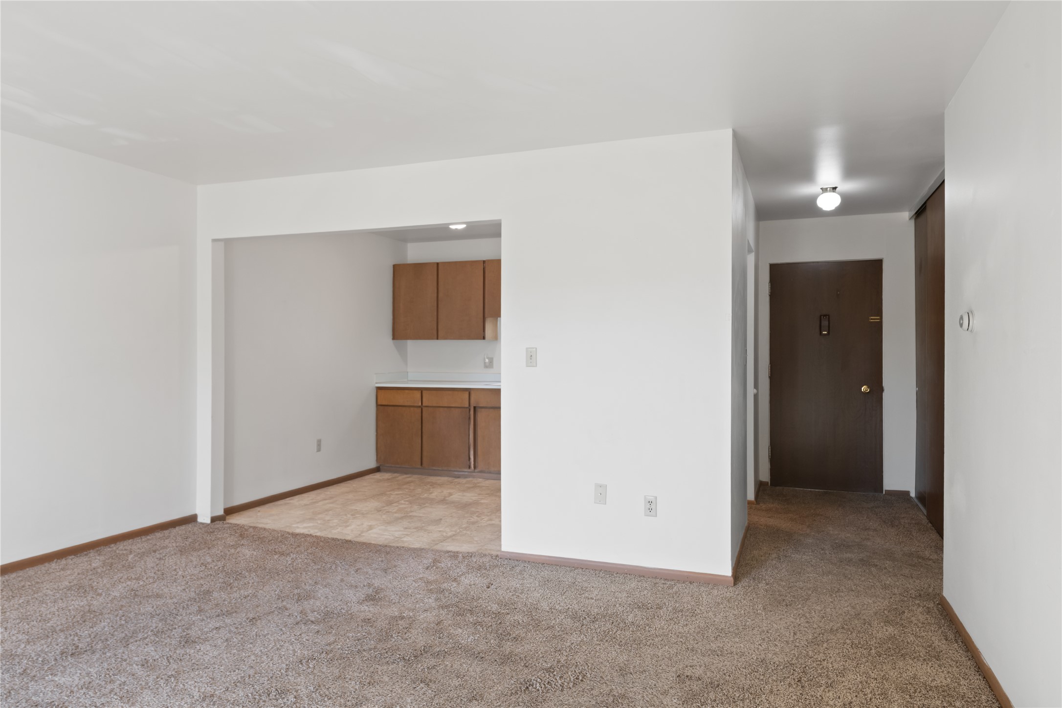 951 Ronald Avenue 304