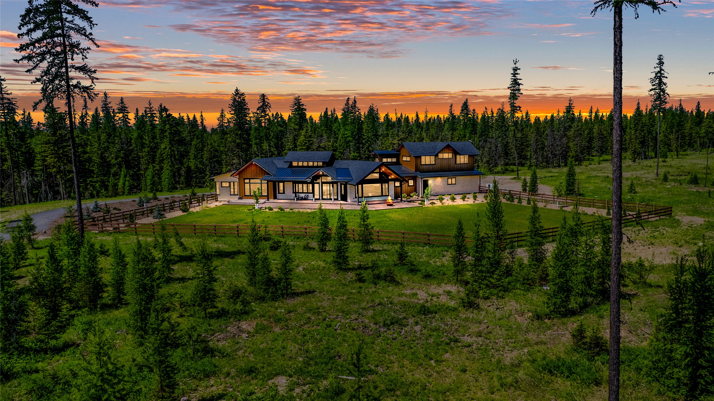 3900 Foothill Road