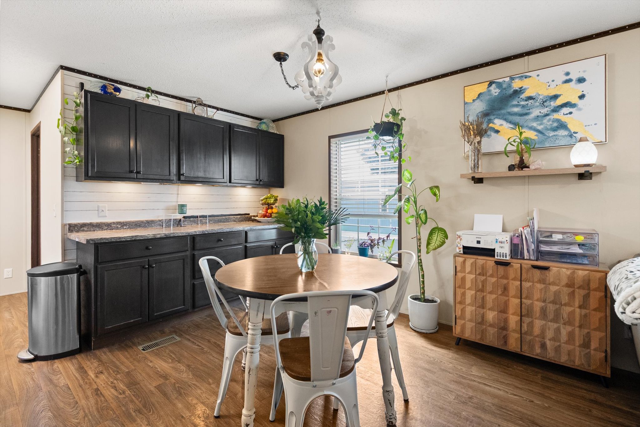 Kalispell, Montana 59901, United States, 3 Bedrooms Bedrooms, ,2 BathroomsBathrooms,Residential,Active,120096