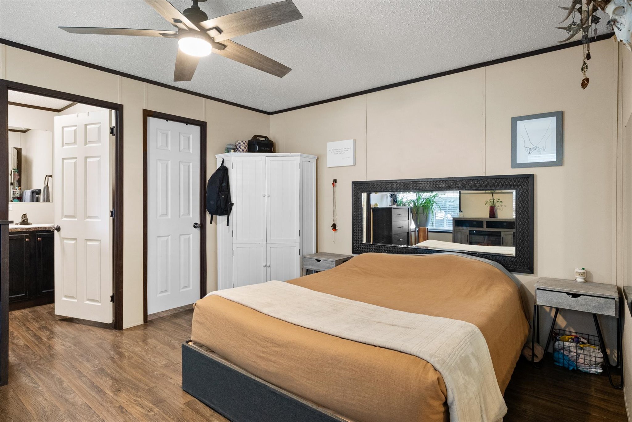 Kalispell, Montana 59901, United States, 3 Bedrooms Bedrooms, ,2 BathroomsBathrooms,Residential,Active,120096