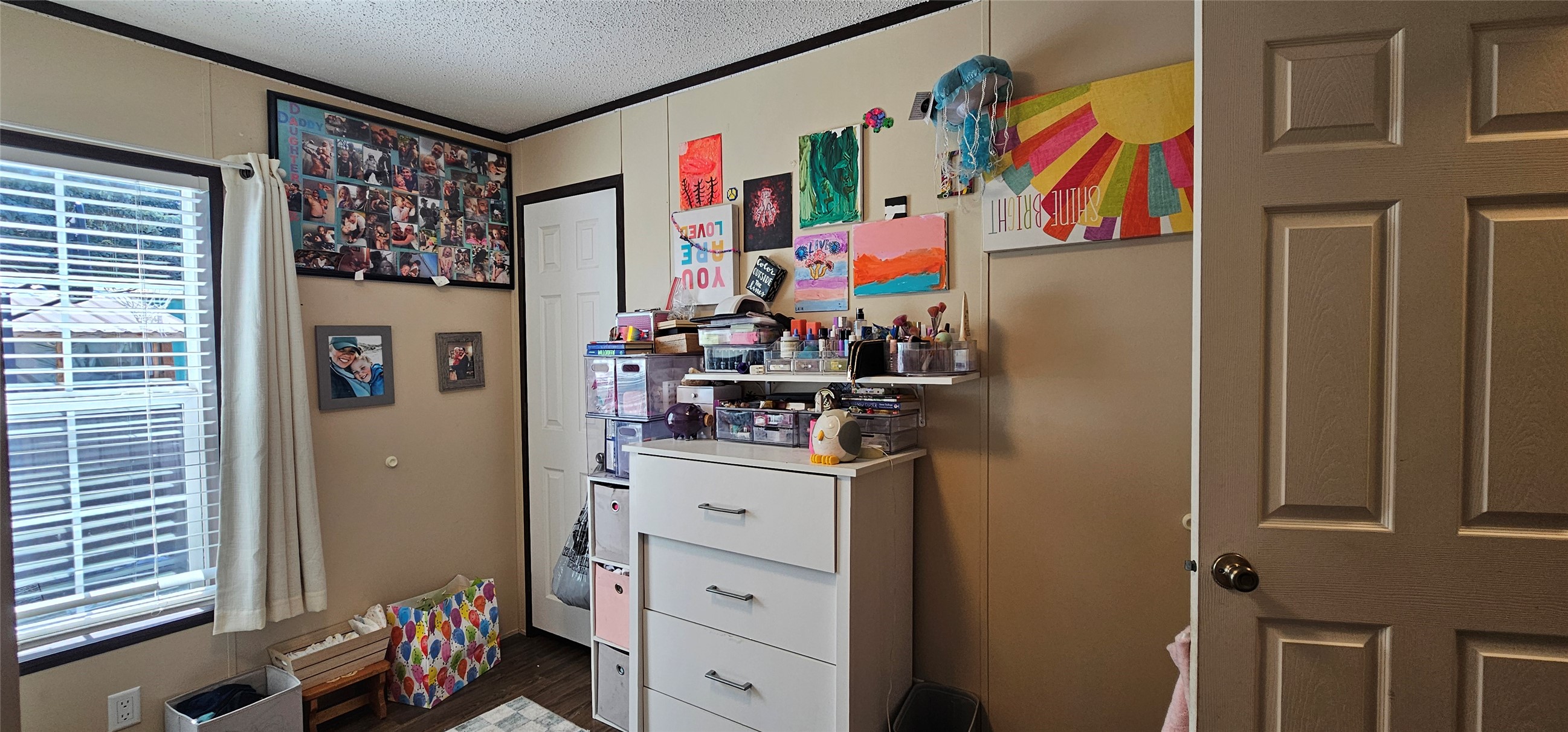 Kalispell, Montana 59901, United States, 3 Bedrooms Bedrooms, ,2 BathroomsBathrooms,Residential,Active,120096