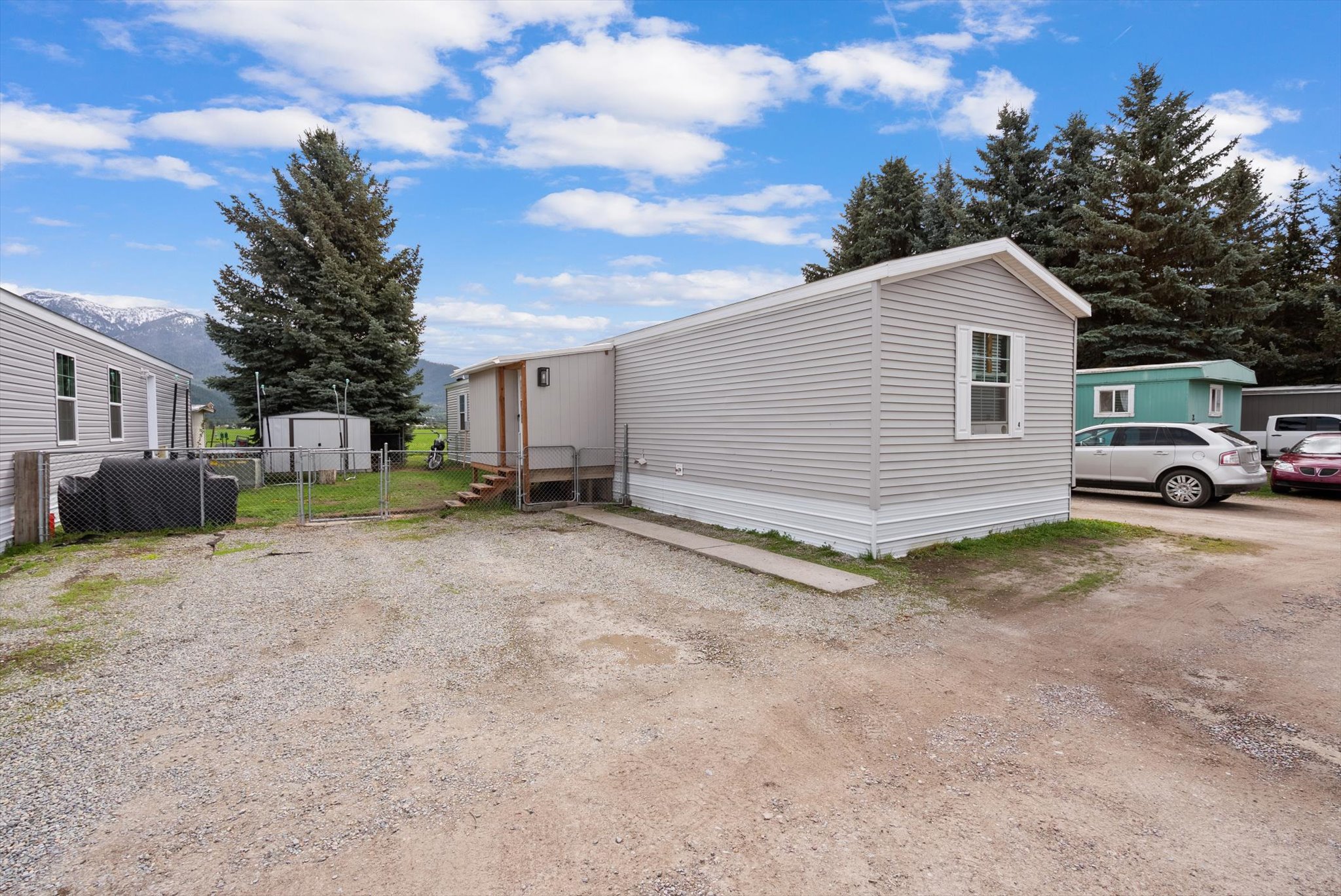 Kalispell, Montana 59901, United States, 3 Bedrooms Bedrooms, ,2 BathroomsBathrooms,Residential,Active,120096