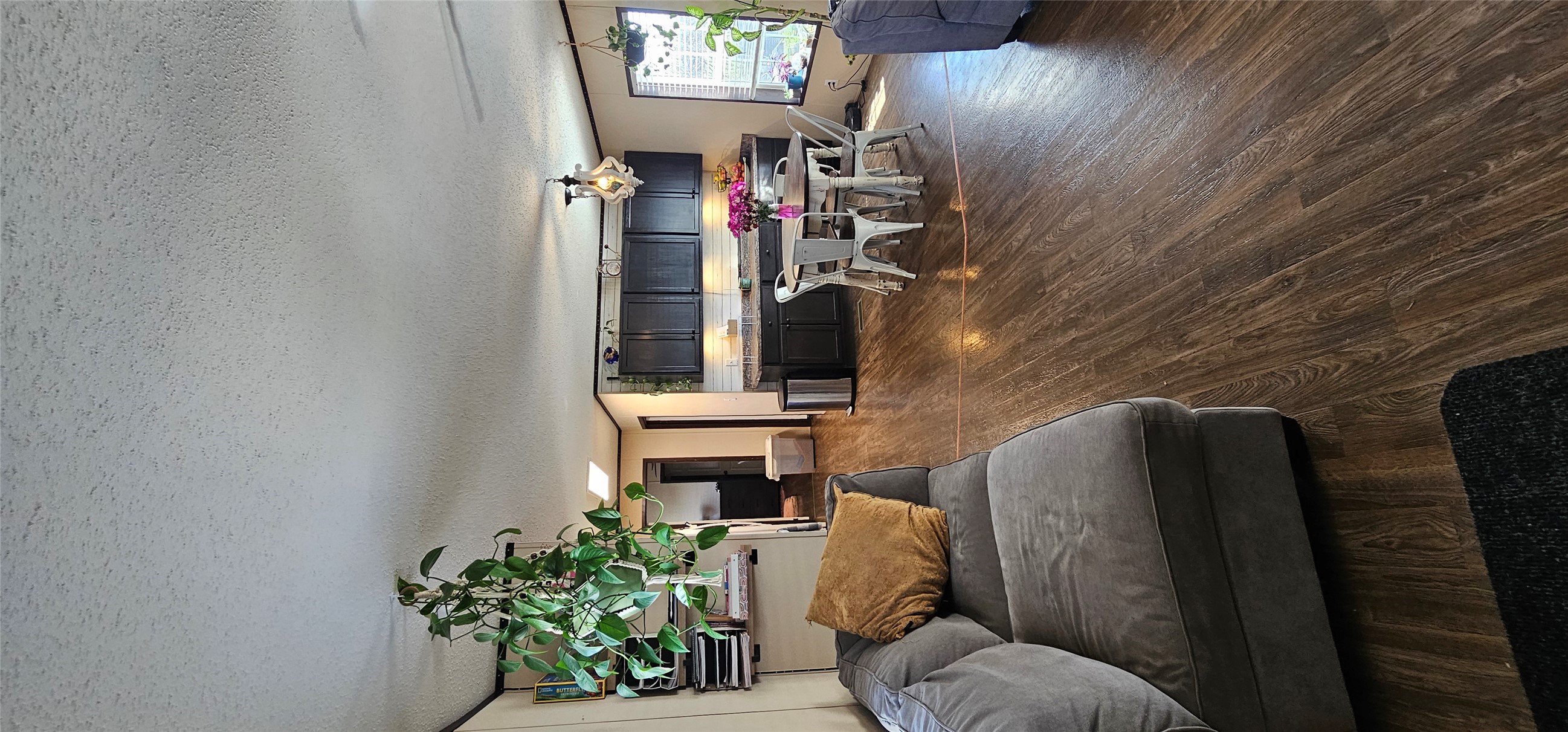 Kalispell, Montana 59901, United States, 3 Bedrooms Bedrooms, ,2 BathroomsBathrooms,Residential,Active,120096