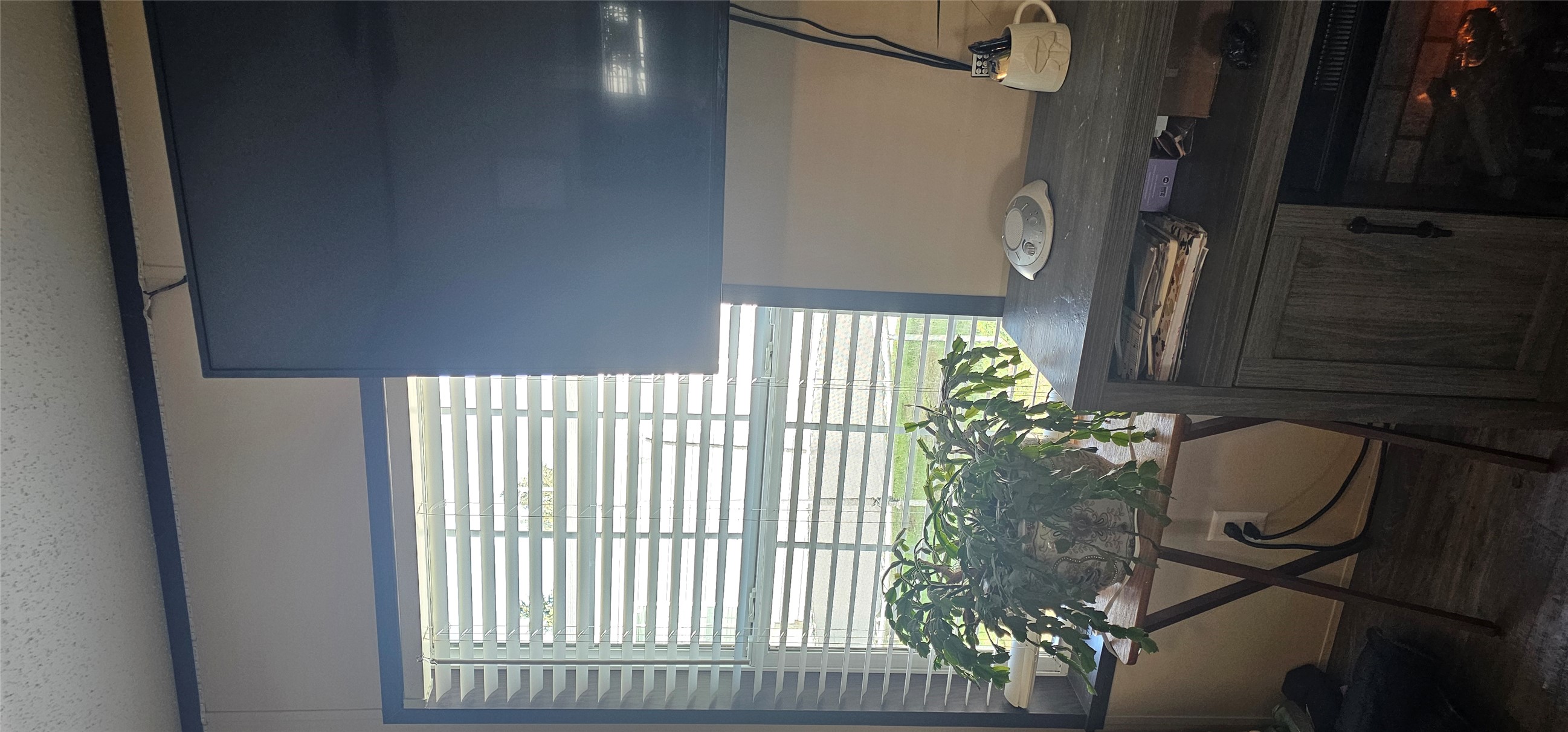 Kalispell, Montana 59901, United States, 3 Bedrooms Bedrooms, ,2 BathroomsBathrooms,Residential,Active,120096