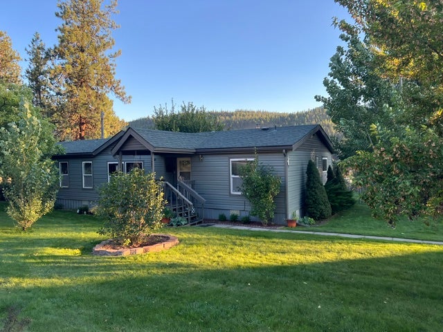 1997 Mullan Road W