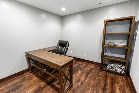 Tiny photo for 102 Buffalo Square Court, Kalispell, MT 59901 (MLS # 30060853)