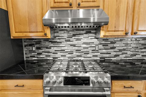 Tiny photo for 102 Buffalo Square Court, Kalispell, MT 59901 (MLS # 30060853)