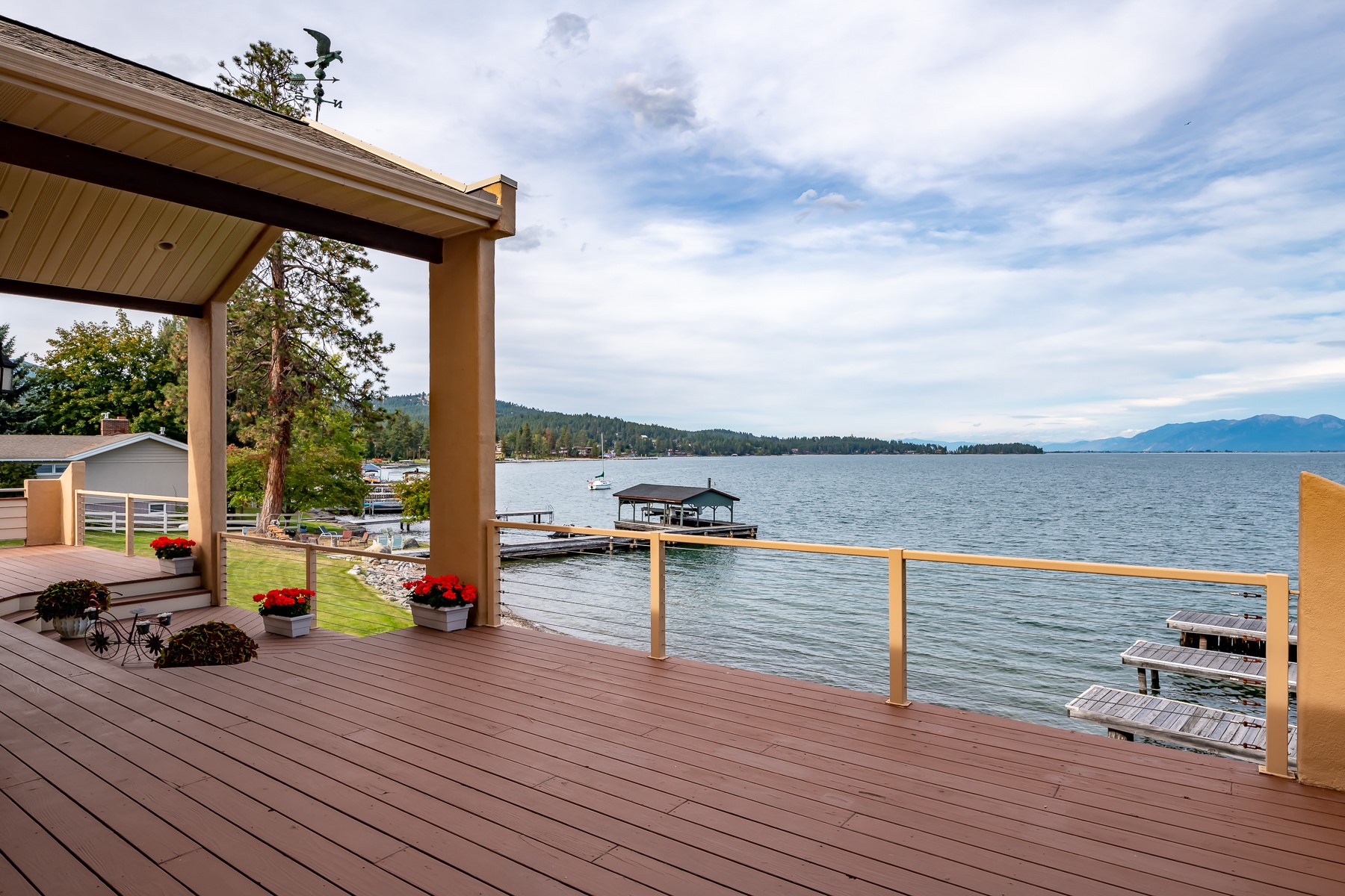 741 Lakeside Boulevard