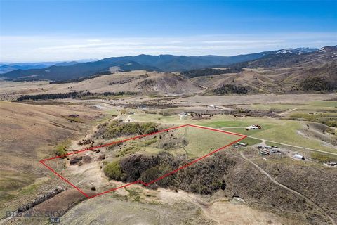 Tiny photo for NHN Outlaw Trail, Anaconda, MT 59711 (MLS # 30070582)