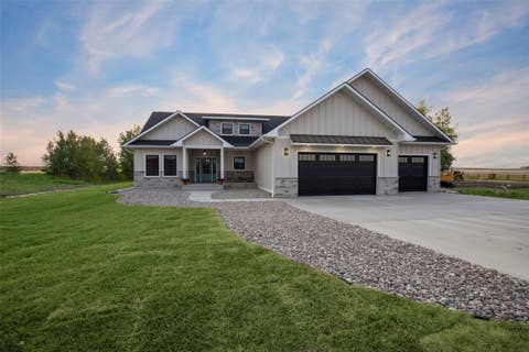 Photo of 2 Granite Hill Lane, Great Falls, MT 59405 (MLS # 30076434)