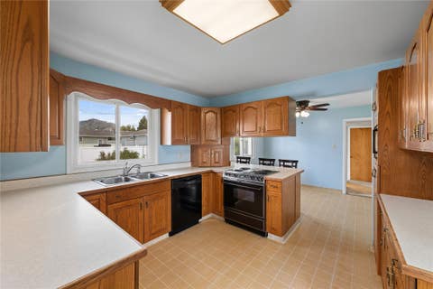 Tiny photo for 3021 Harvard Avenue, Butte, MT 59701 (MLS # 30077225)