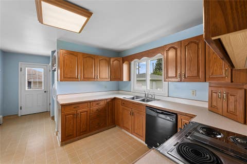 Tiny photo for 3021 Harvard Avenue, Butte, MT 59701 (MLS # 30077225)
