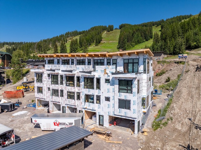 3900 Big Mountain Road C104