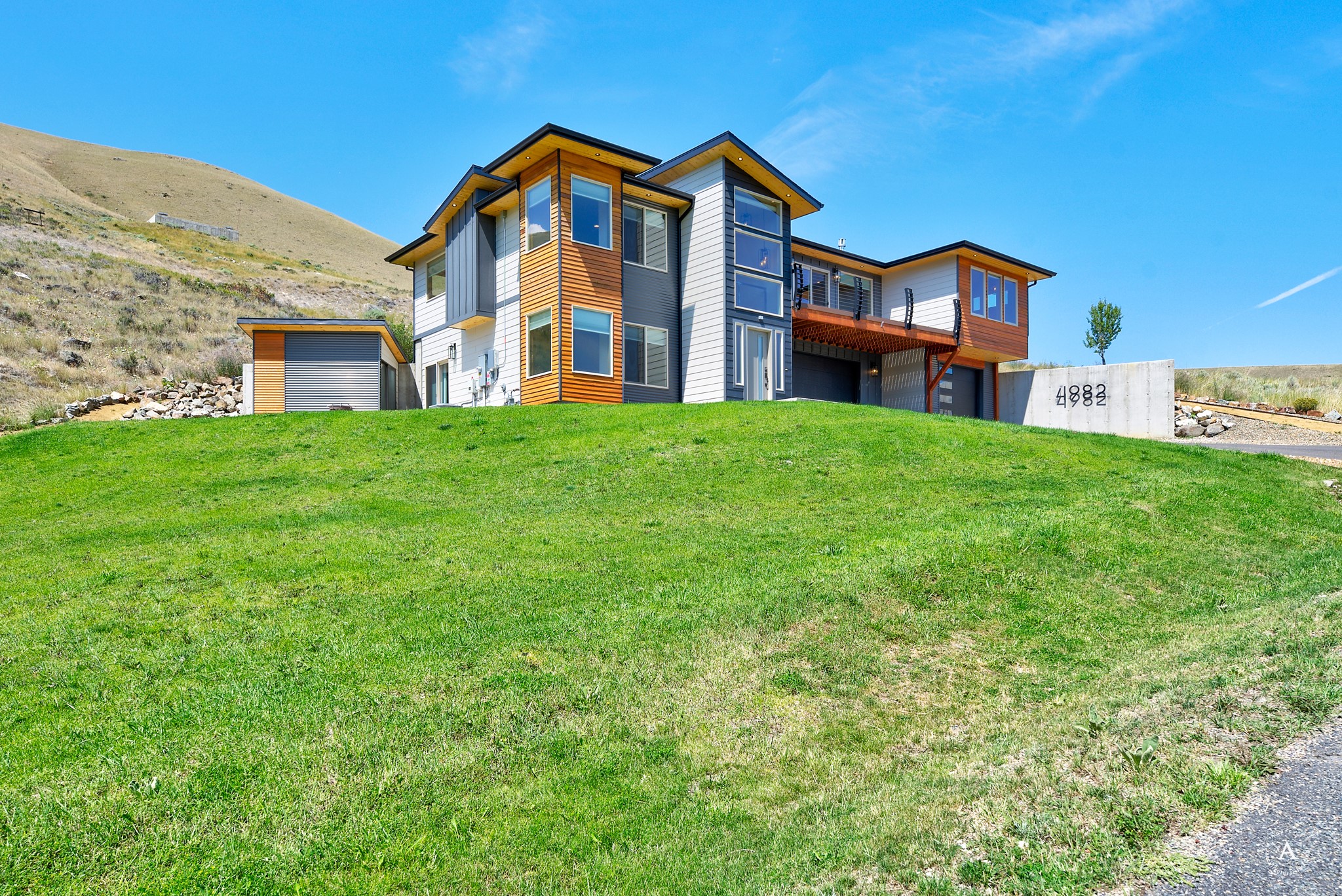 4982 Smallwood Court