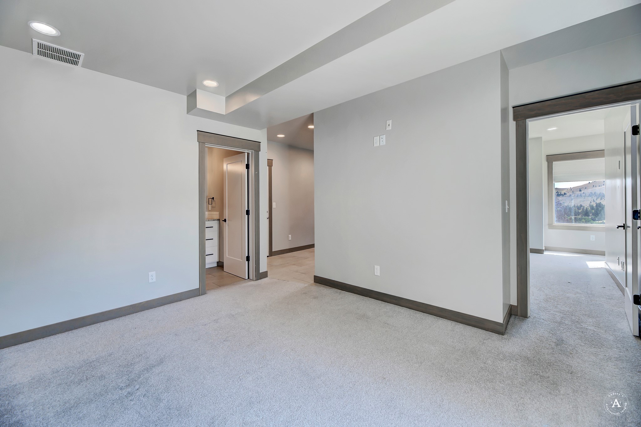 4982 Smallwood Court