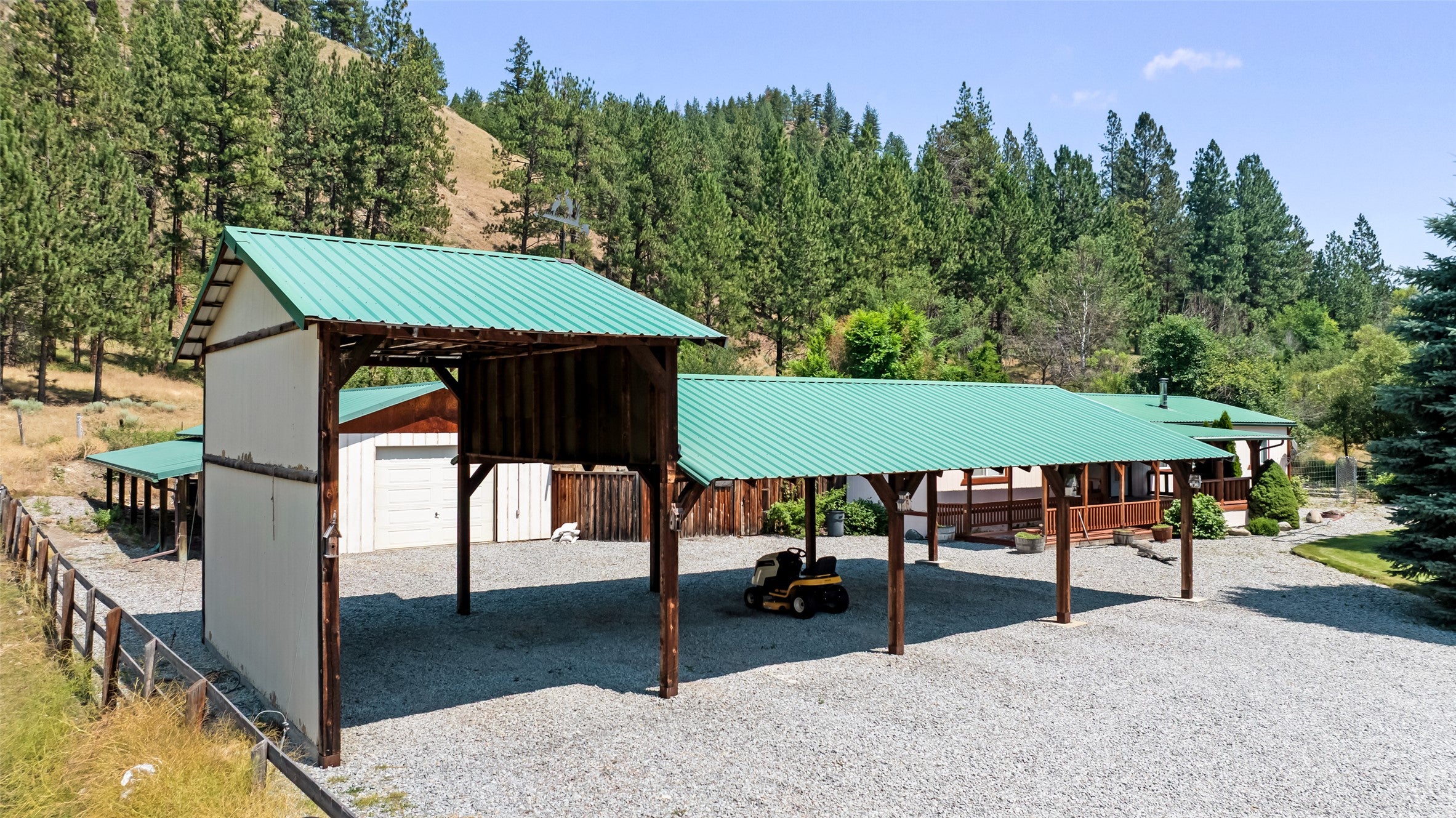 17000 Highway 12 W