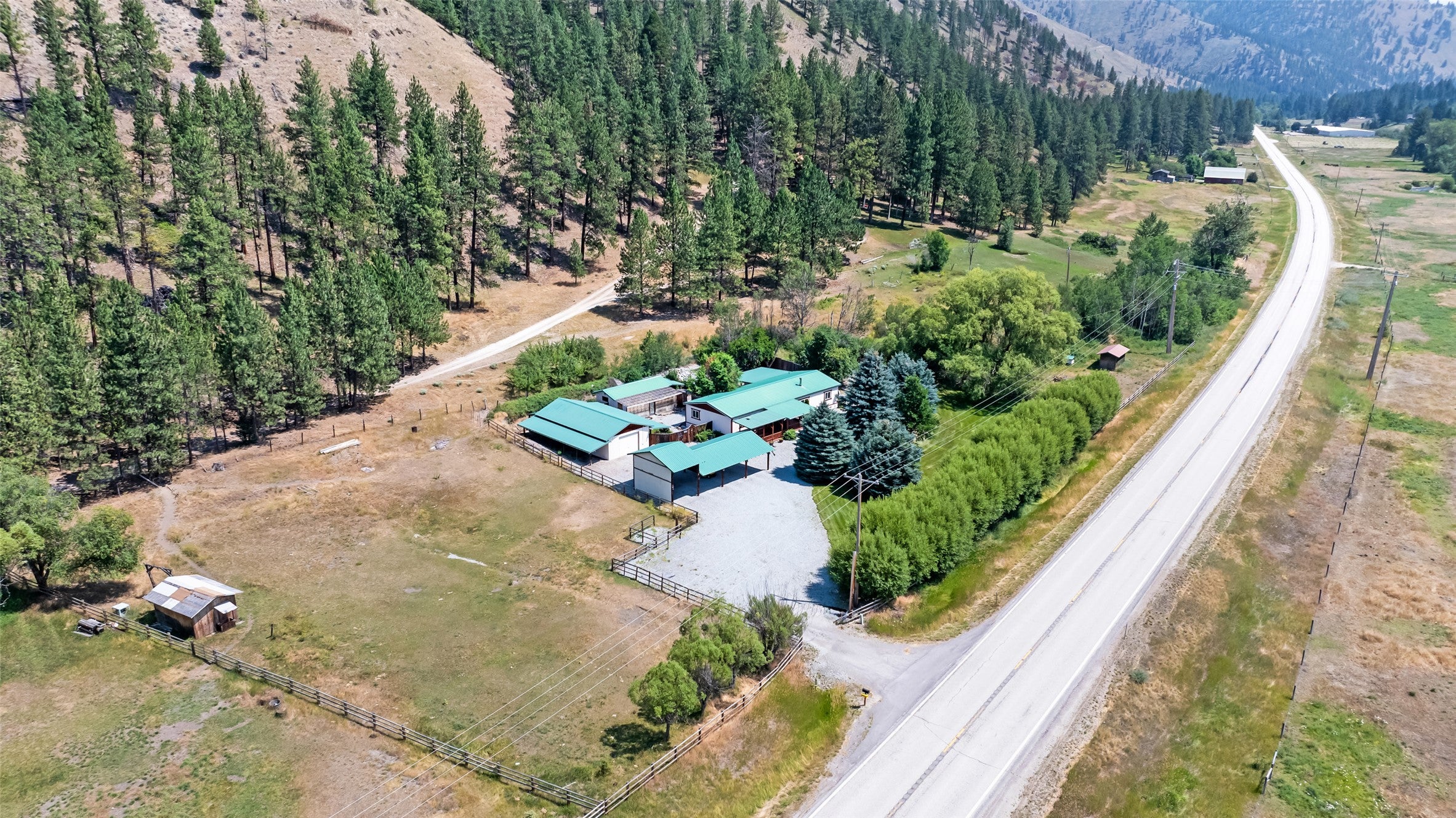 17000 Highway 12 W
