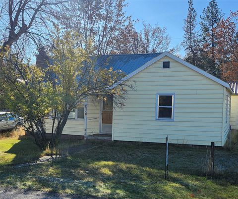 Photo of 621 2nd Avenue S, Hot Springs, MT 59845 (MLS # 30060497)