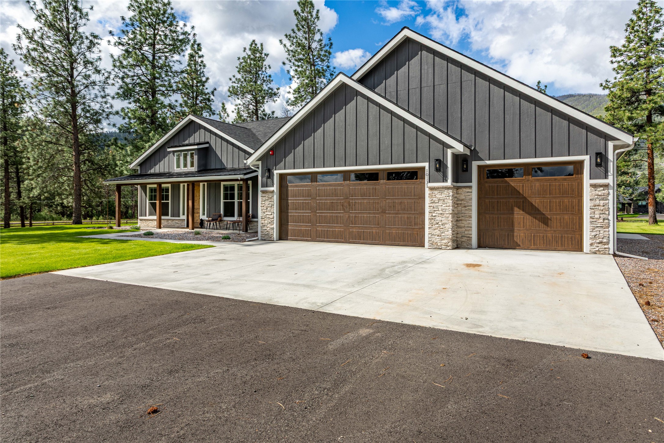 10131 Barns Court