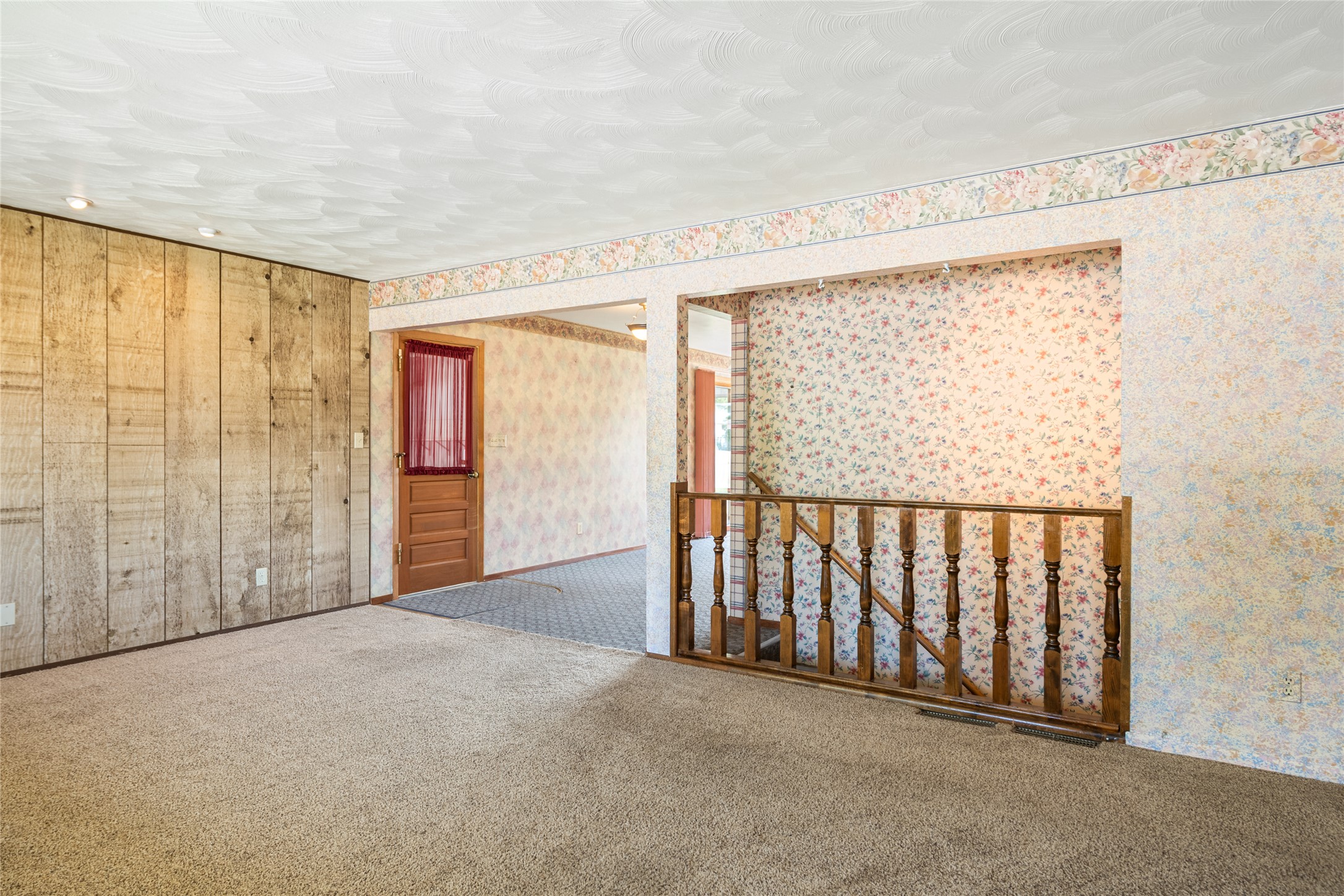 1811 Charlott Avenue