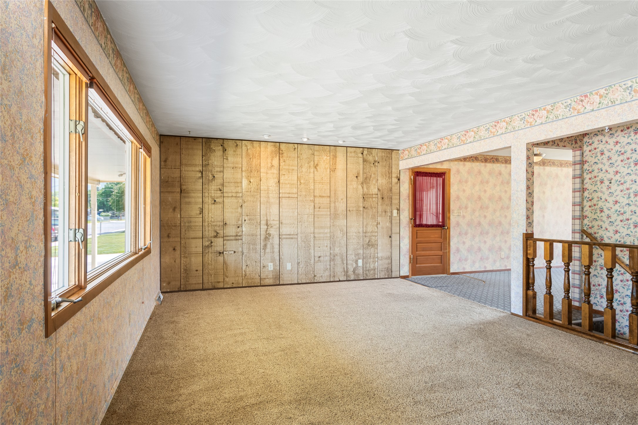 1811 Charlott Avenue