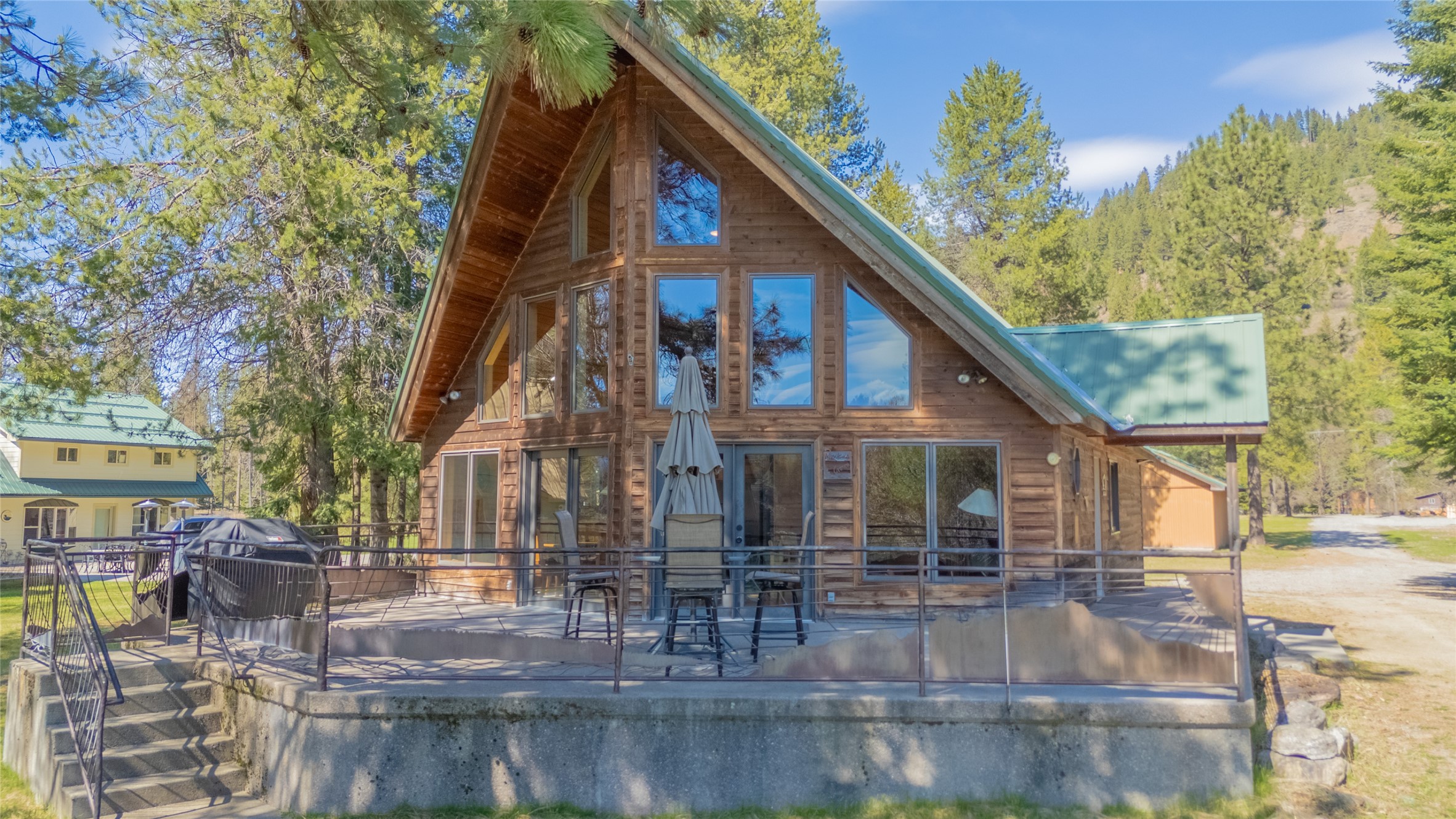146 Vermillion Point Road