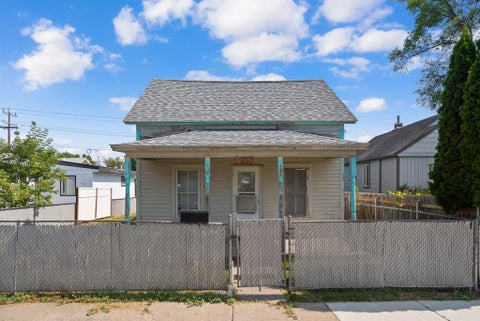 Photo of 317 8th Avenue W, Kalispell, MT 59901 (MLS # 30077185)