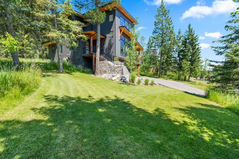 Photo of 272 Gleneagles Trail, Columbia Falls, MT 59912 (MLS # 30052652)