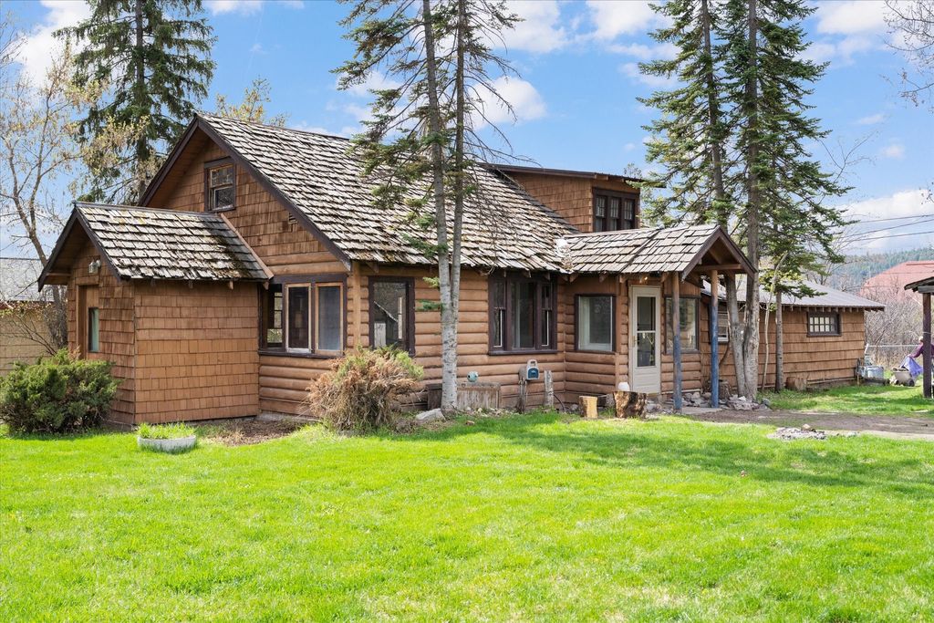 Photo of 1312 2nd Avenue E, Kalispell, MT 59901 (MLS # 30070877)