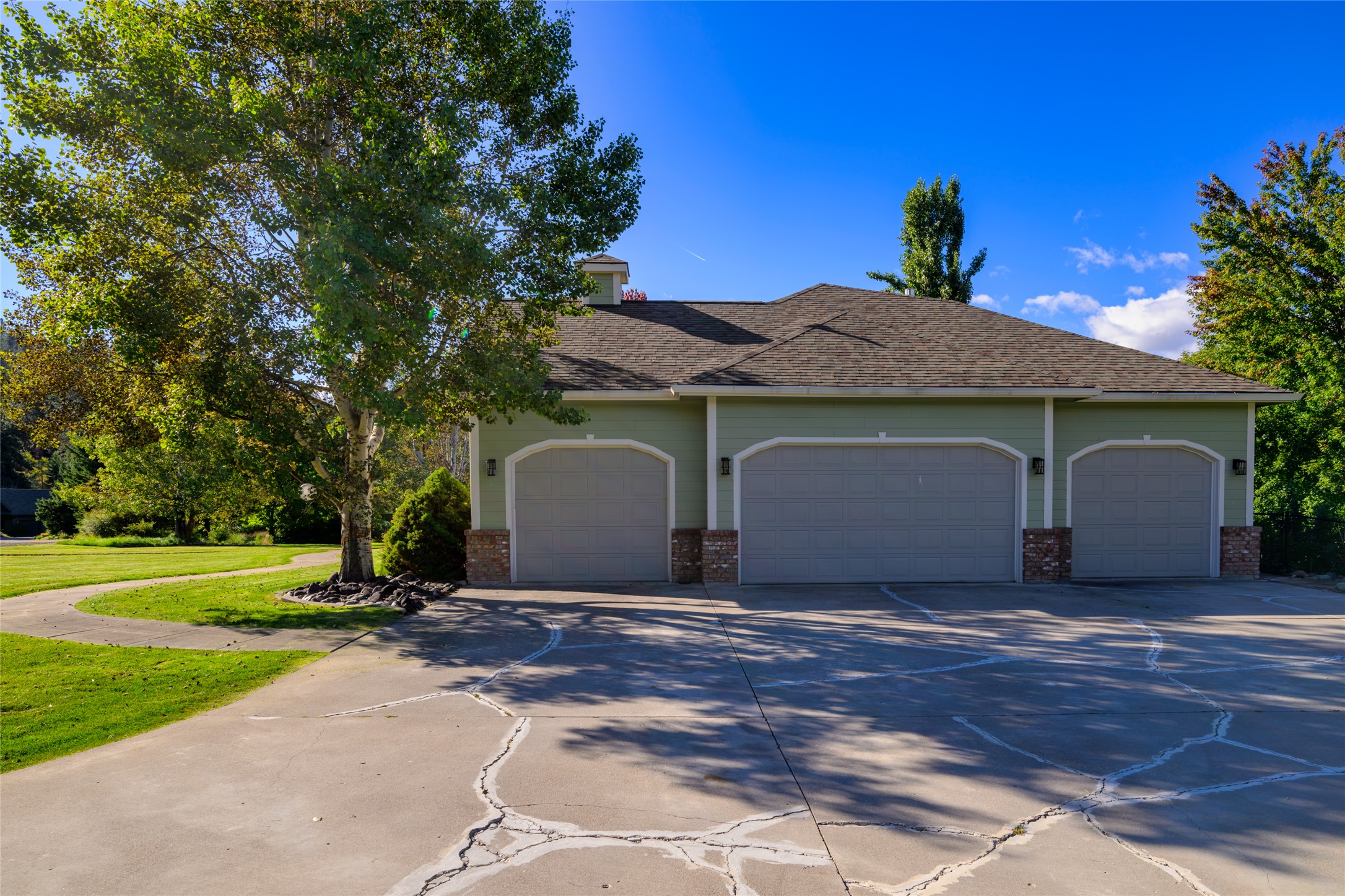 8785 Jacot Lane