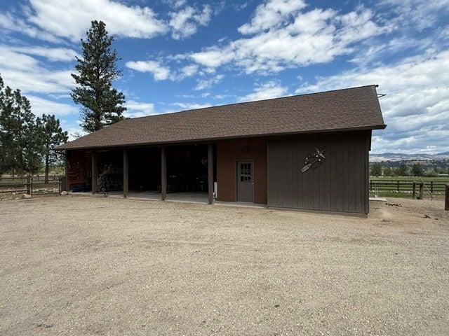 114 Roaring Lion Road