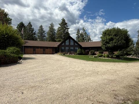 Photo of 114 Roaring Lion Road, Hamilton, MT 59840 (MLS # 30076833)