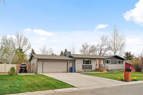 Photo of 1418 Bighorn Road, Helena, MT 59602 (MLS # 30069117)