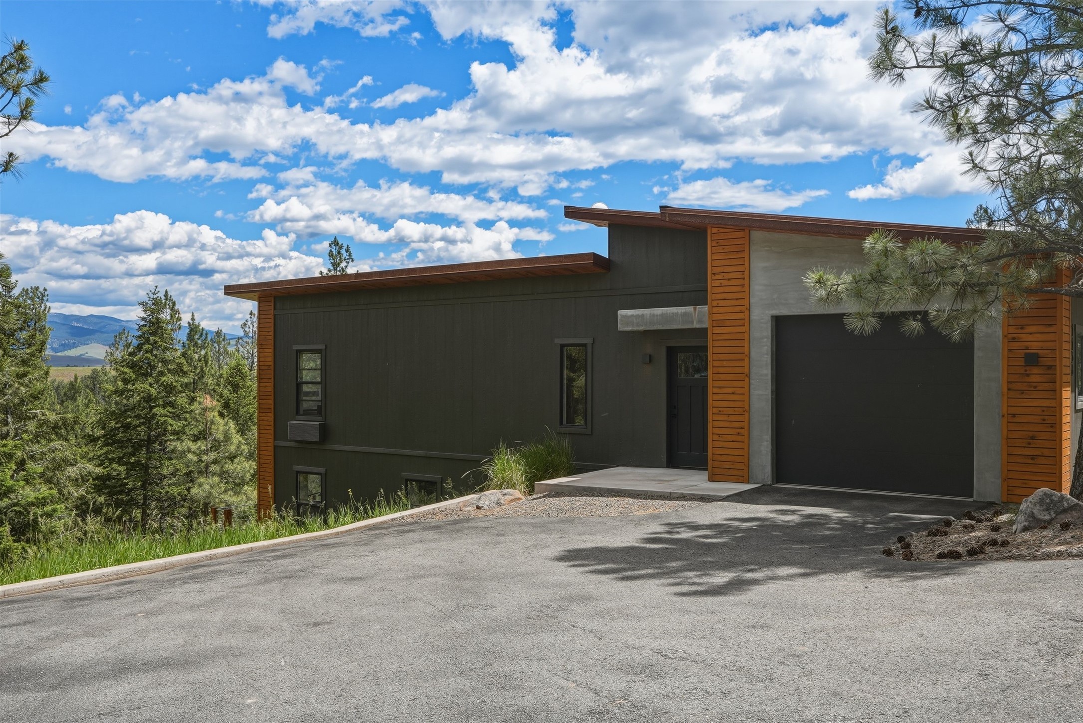 1136 Big Flat Road