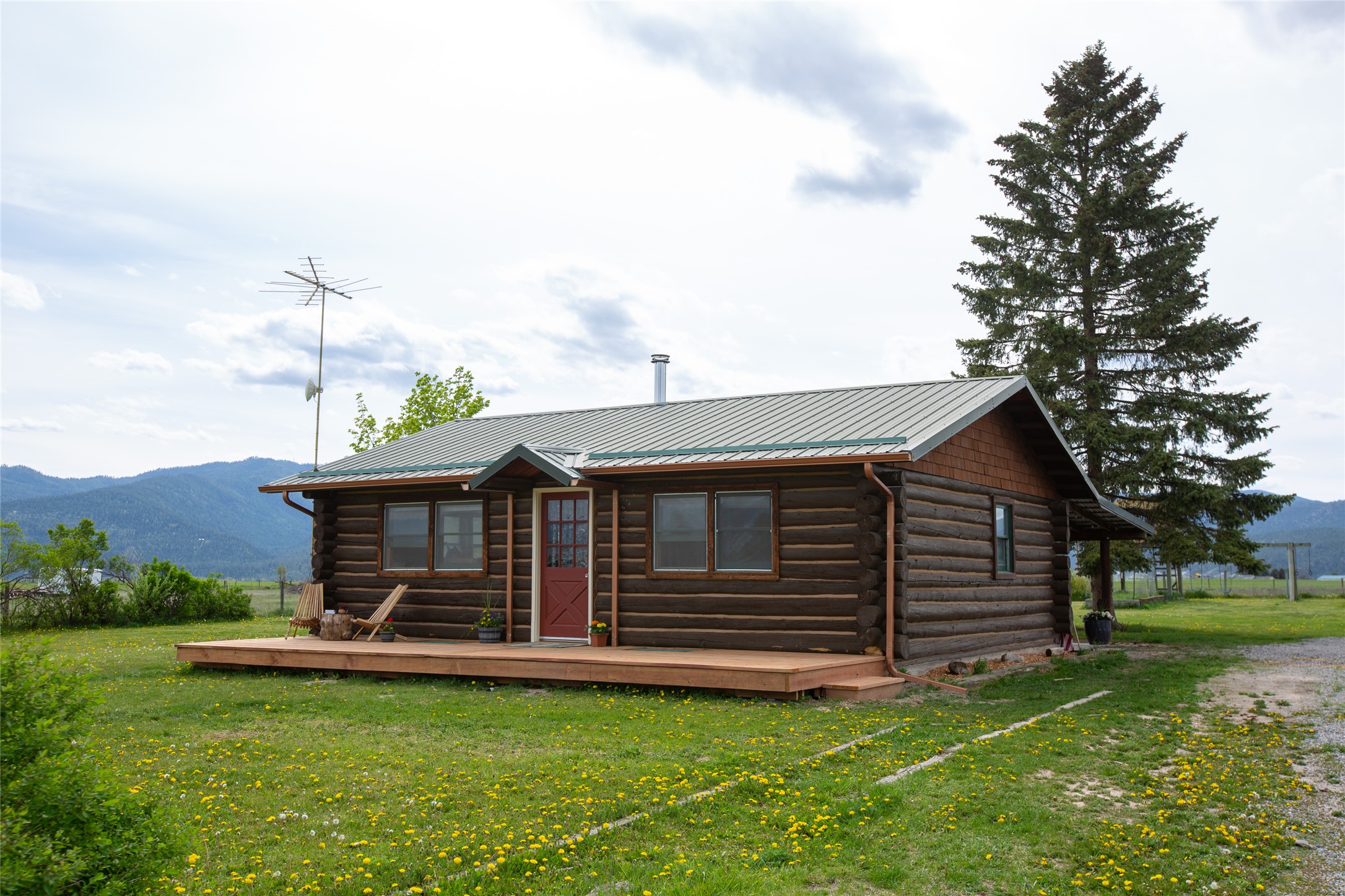 7105 Meadow Drive
