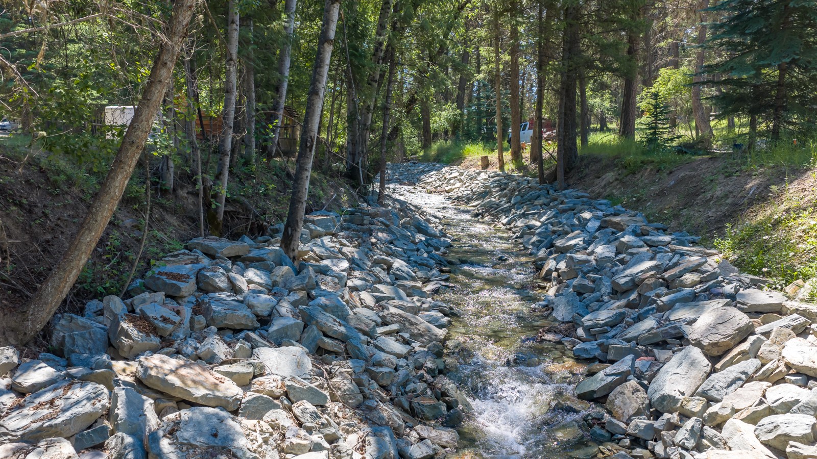 2229 Glen Lake Road