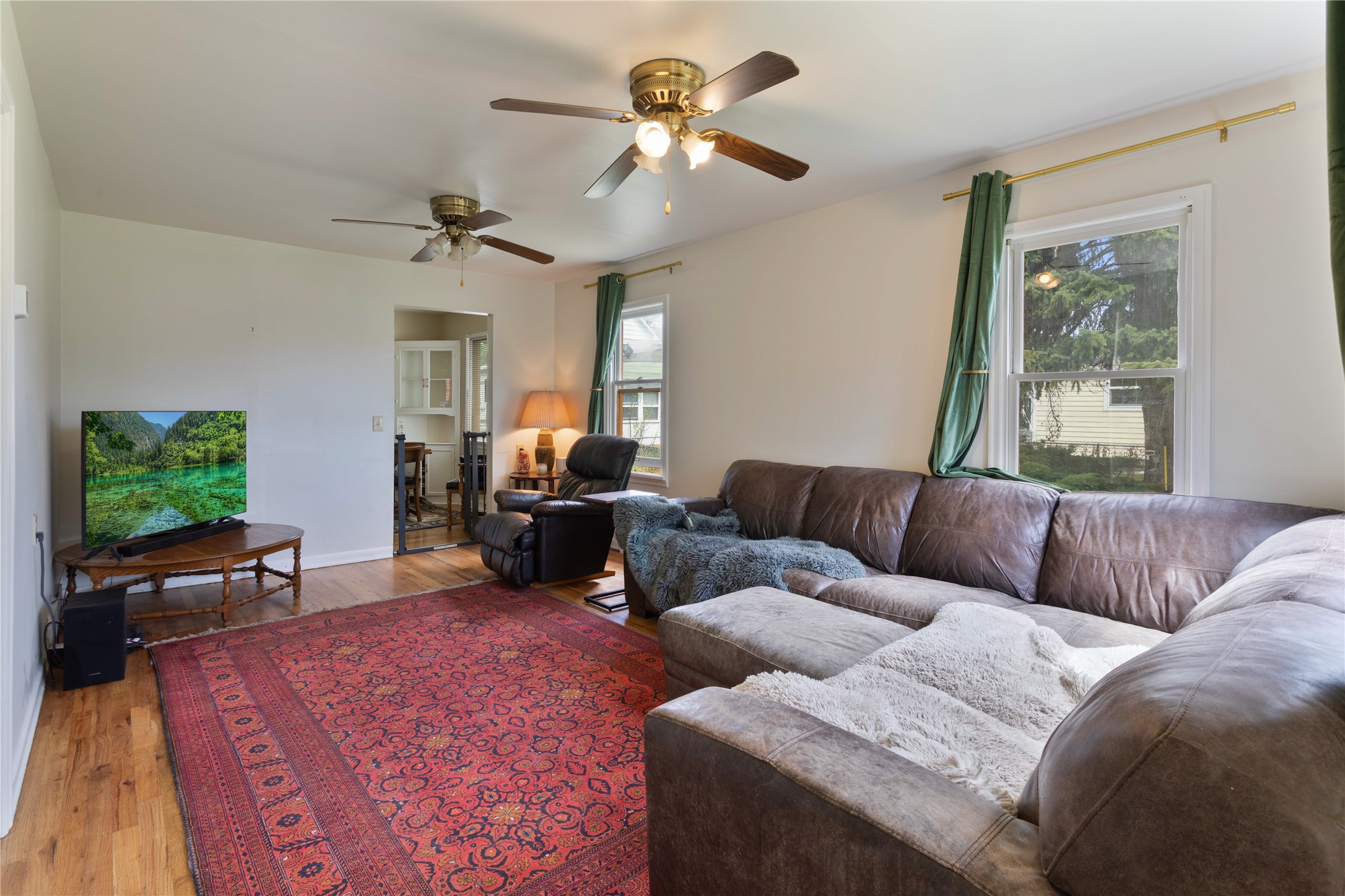 Missoula, Montana 59801, United States, 4 Bedrooms Bedrooms, ,1 BathroomBathrooms,Residential,Active,142734