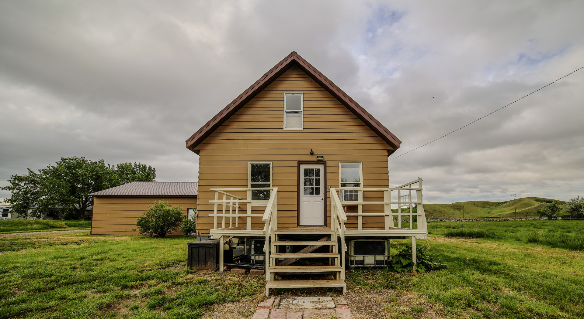 6421 US Hwy 2 E
