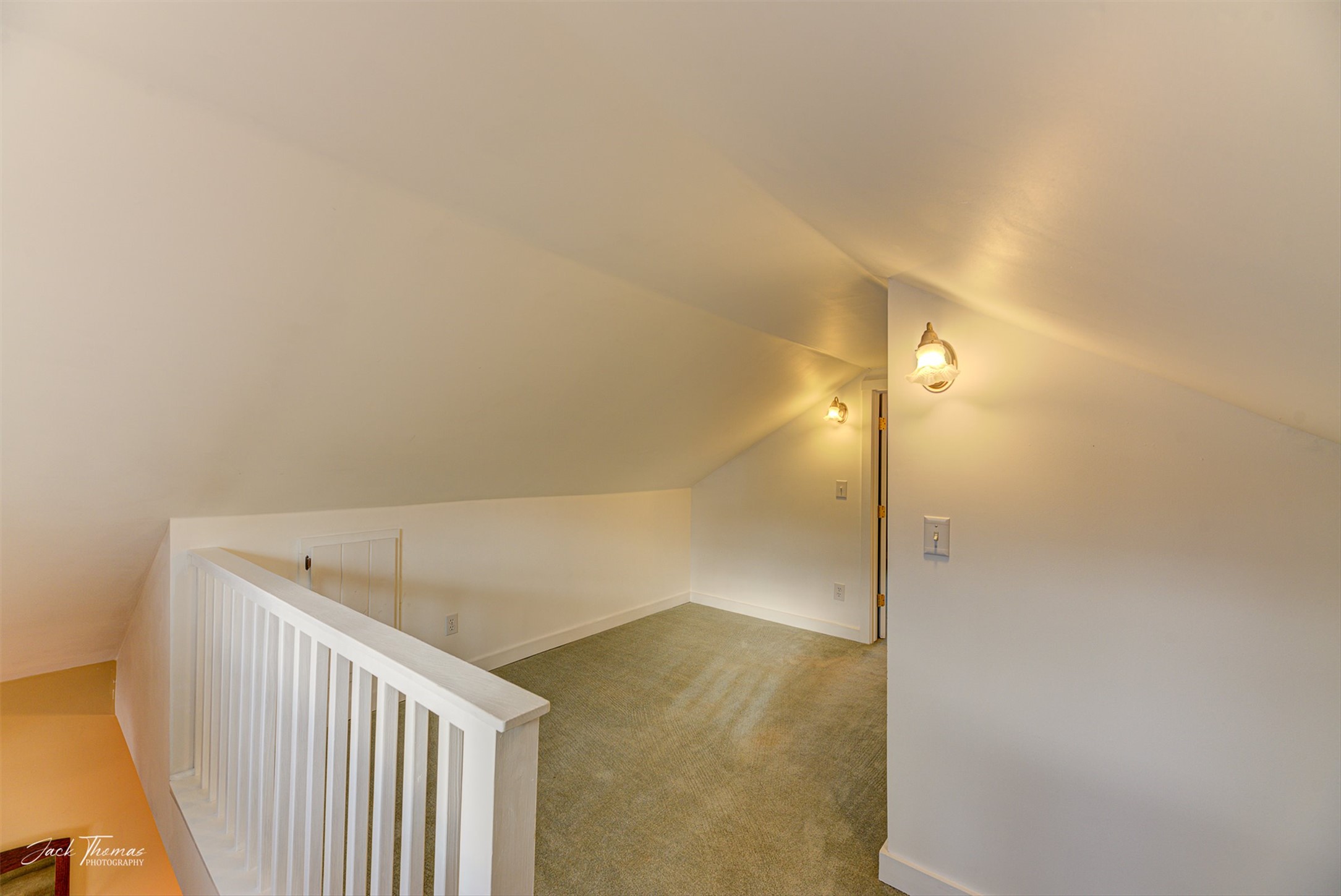 Helena, Montana 59601, United States, 4 Bedrooms Bedrooms, ,3 BathroomsBathrooms,Residential,Pending,26343