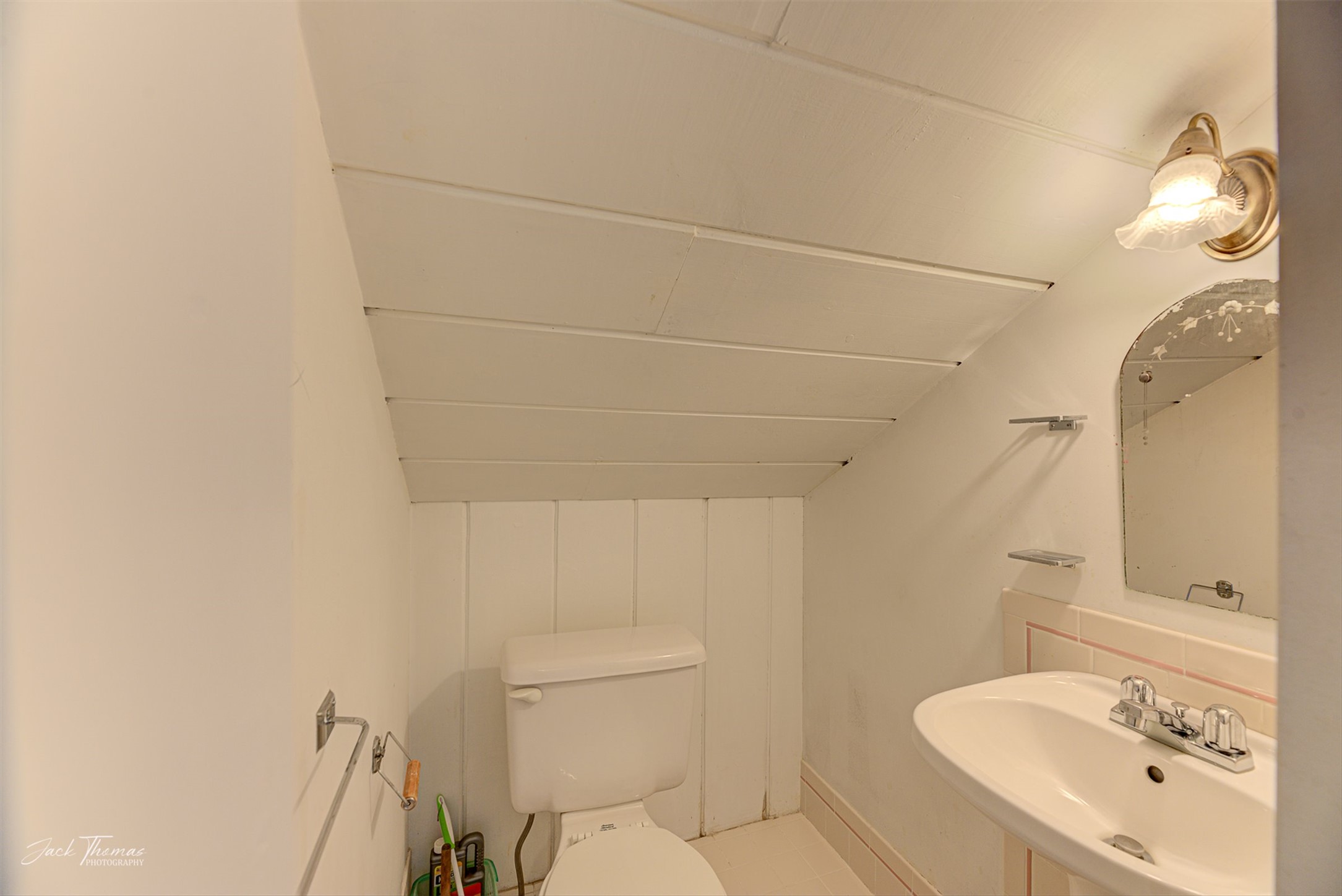 Helena, Montana 59601, United States, 4 Bedrooms Bedrooms, ,3 BathroomsBathrooms,Residential,Pending,26343