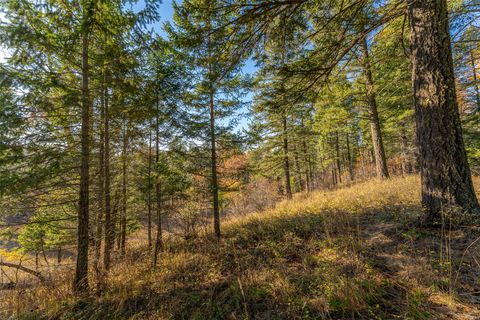 Tiny photo for 150 Peters Creek Way, Kalispell, MT 59901 (MLS # 30056884)