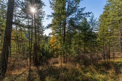 Tiny photo for 150 Peters Creek Way, Kalispell, MT 59901 (MLS # 30056884)