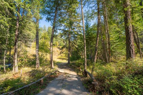 Tiny photo for 150 Peters Creek Way, Kalispell, MT 59901 (MLS # 30056884)