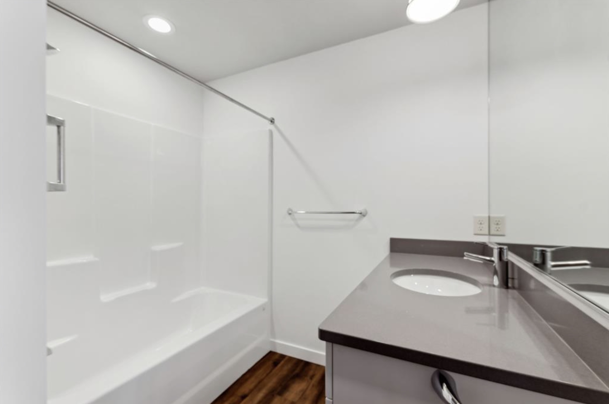 100 Woodlands Way S401