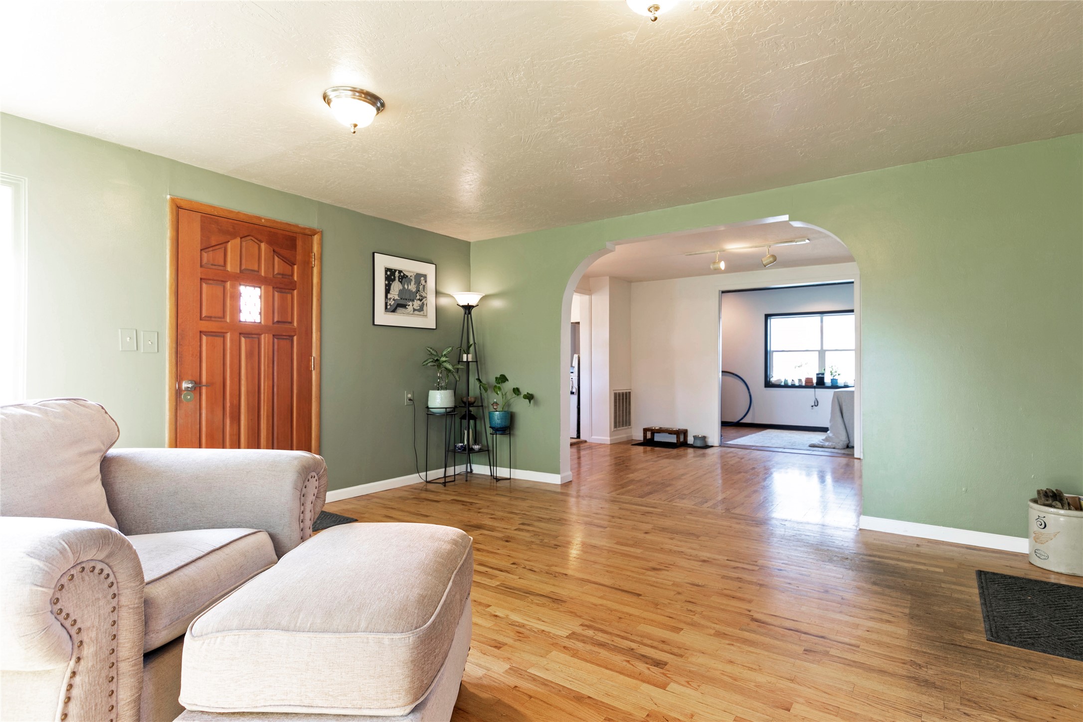 301 Livingston Avenue