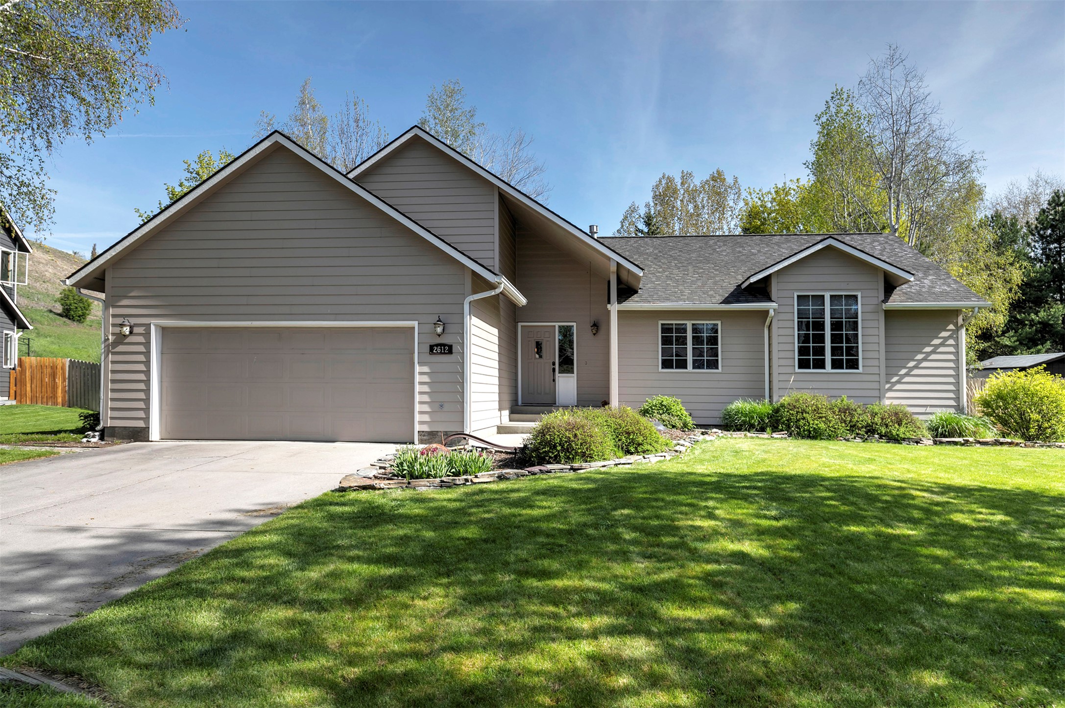 Missoula, Montana 59808, United States, 5 Bedrooms Bedrooms, ,3 BathroomsBathrooms,Residential,Active,127710