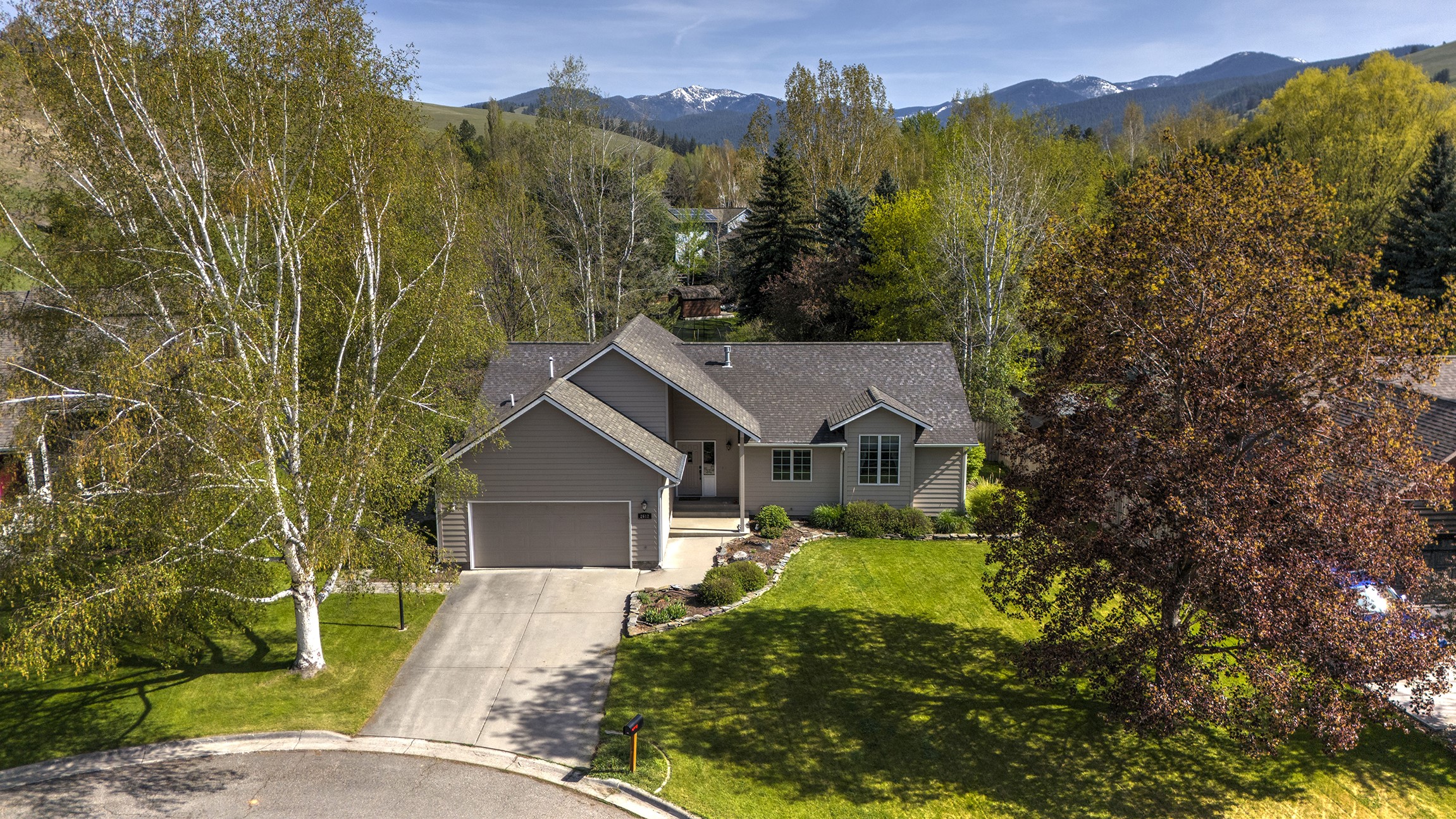 Missoula, Montana 59808, United States, 5 Bedrooms Bedrooms, ,3 BathroomsBathrooms,Residential,Active,127710