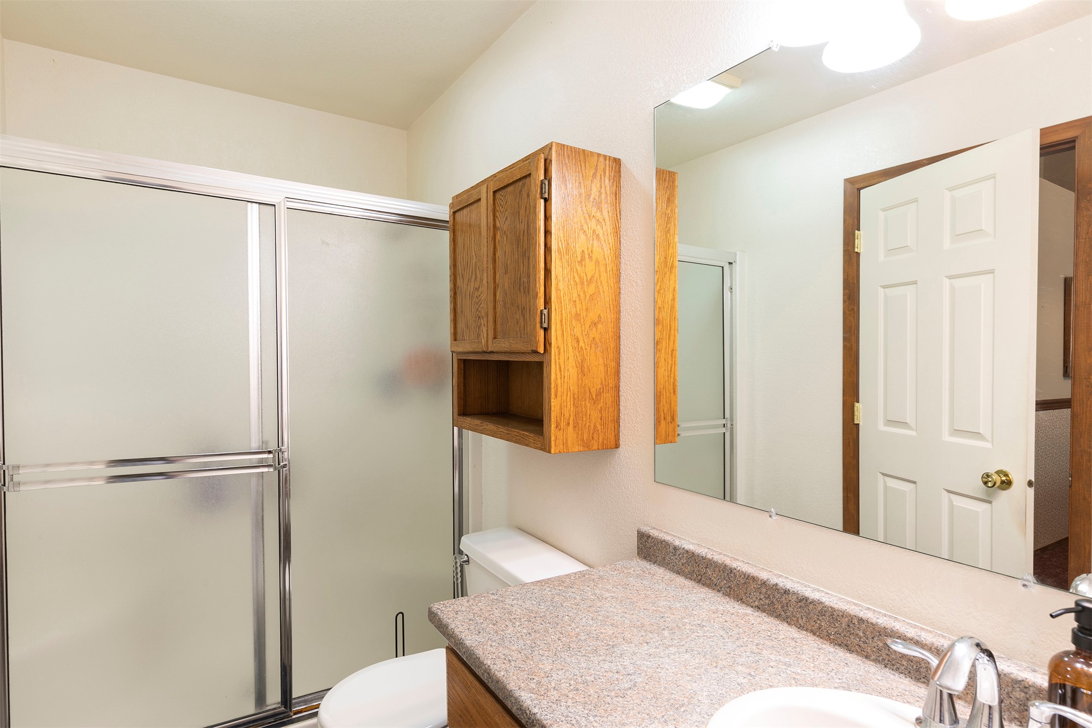 Missoula, Montana 59808, United States, 5 Bedrooms Bedrooms, ,3 BathroomsBathrooms,Residential,Active,127710