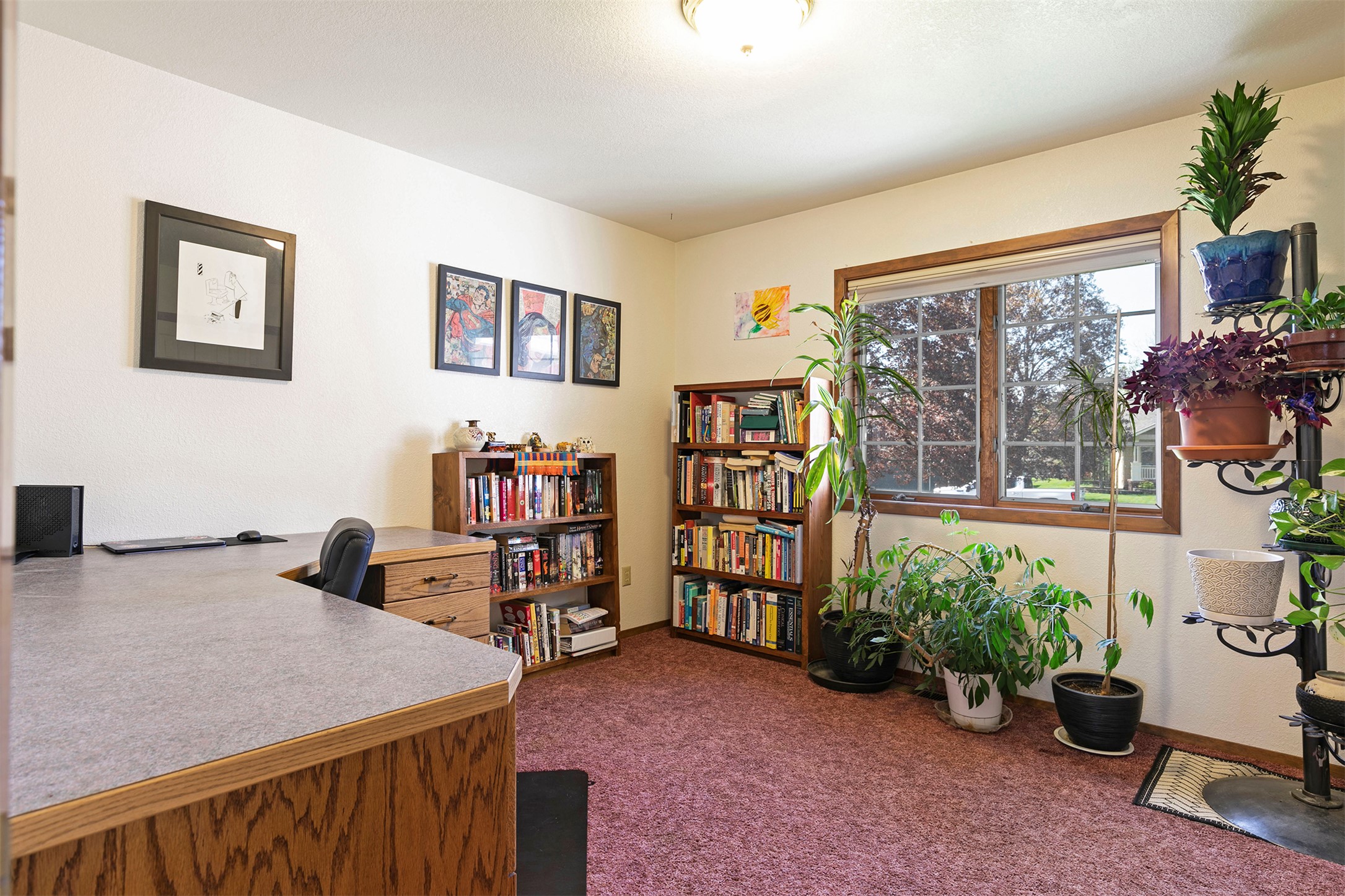 Missoula, Montana 59808, United States, 5 Bedrooms Bedrooms, ,3 BathroomsBathrooms,Residential,Active,127710